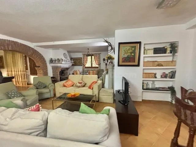 EXCELENTE OPORTUNIDAD CASA EN ALQUILER TEMPORAL - foto 5