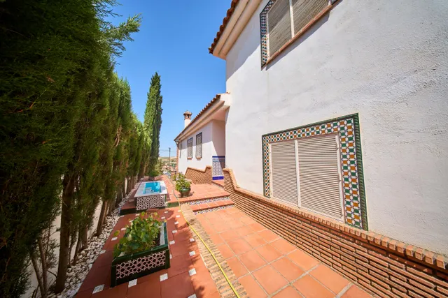 Impresionante chalet de 4 habitaciones con piscina de 86 m3 totalmente despejada — 27