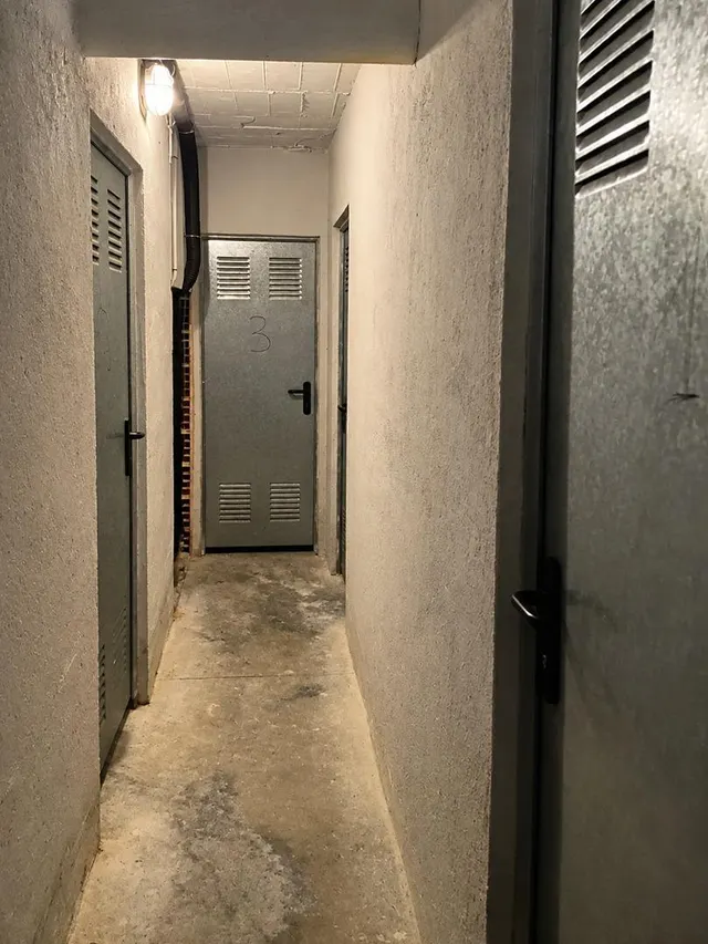 Planta baja de 131 m2 con terraza privada de más de 40 m2, garaje y 2 trasteros en Alicante — 29