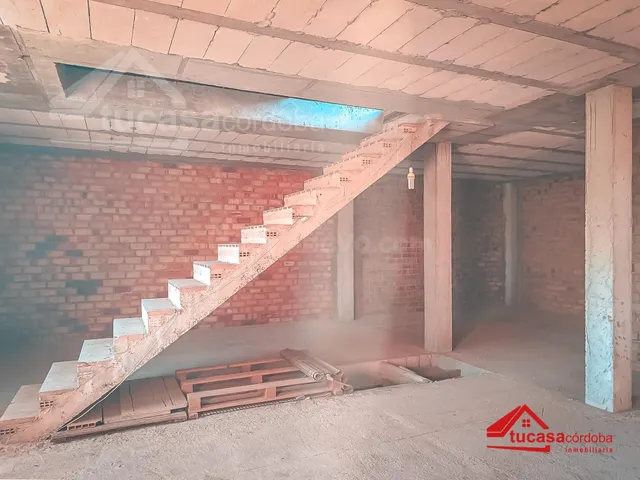 Casa de tres plantas en construcción en Alcolea (No Hipoteca - foto 4