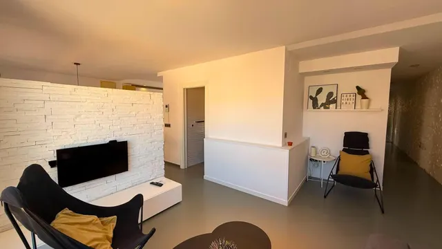 Villa con piscina privada, Alicante, Orihuela Costa. 4 habitaciones, 190 m2, 6,4 kilómetros del mar — 18