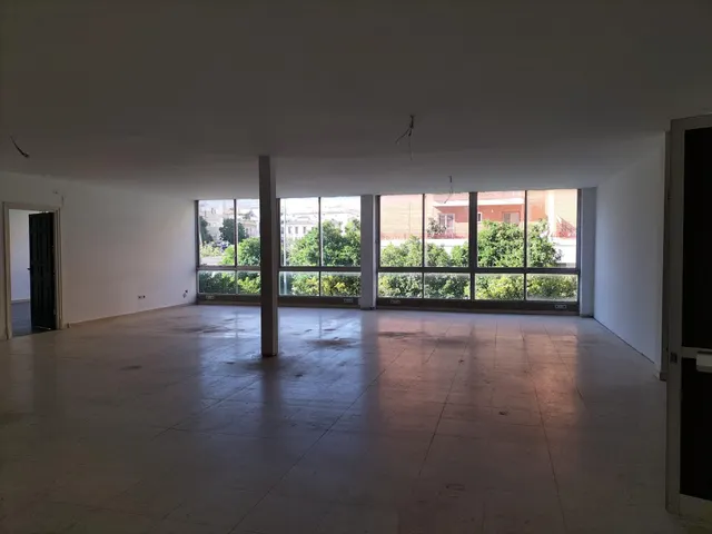 Local comercial en venta de procedencia bancaria — 20
