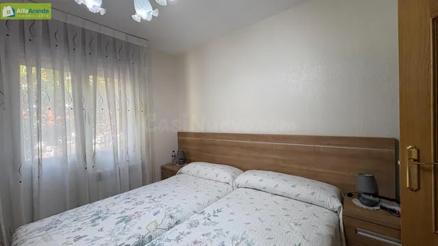PISO REFORMADO 4 DORMITORIOS Y PLAZA DE GARAJE INCLUIDA — 2