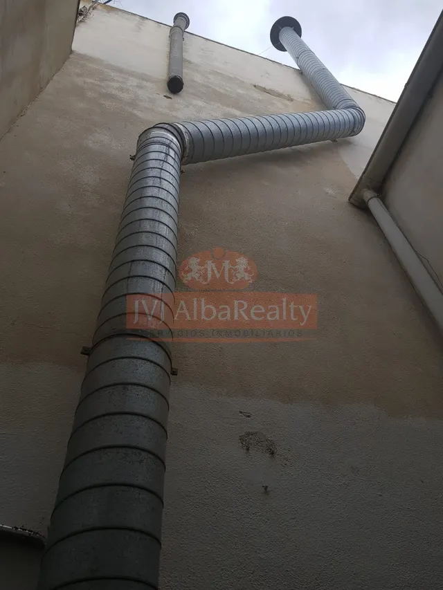 SE VENDE LOCAL COMERCIAL CON CAFÉ-BAR, EN ZONA SAN PABLO — 7