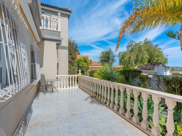 Villa 4 habitaciones 237m² en venta - Pedanías Norte - foto 3