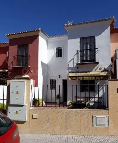 SE VENDE piso OKUPA en C Gloria Fuertes 20 de Burguillos - foto 4