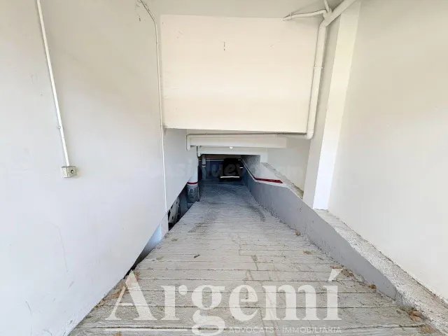 Plaza de parking en Palau-solità i plegamans - foto 4