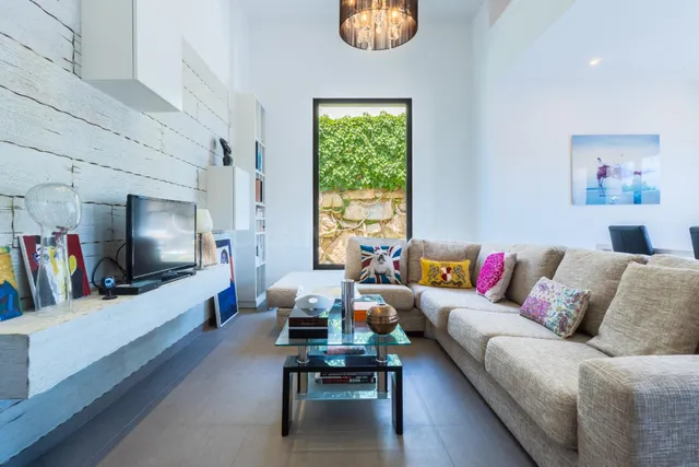 VILLA MODERNA CON PISCINA PRIVADA Y ESPECTACULAR SOLARIUM | CIUDAD QUESADA — 13