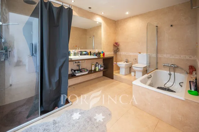Encantadora villa con piscina y vistas panorámicas en Calonge Costa Brava — 39