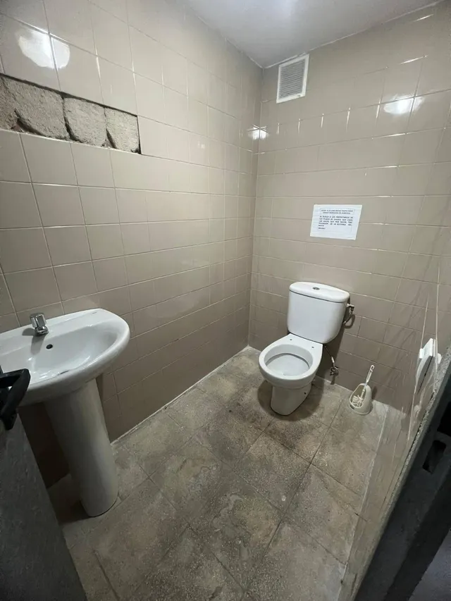 ¡Oportunidad única! Se vende plaza de garaje y de fácil maniobra con excelente ubicación — 14