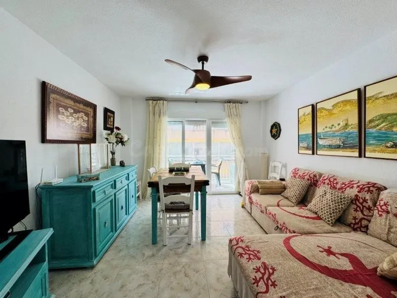 APARTAMENTO REFORMADO A 100 M DE LA PLAYA