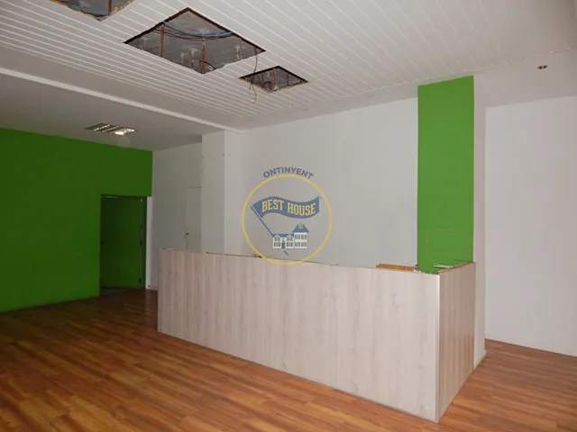 ESPACIOSO LOCAL CENTRICO EN ONTINYENT — 17