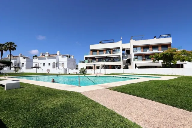 Apartamento 2 habitaciones 72m² en venta - Villamartín-Las F