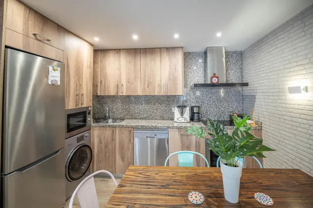 ¡Tu Oasis Playero en Calahonda por solo 355.000€! — 24
