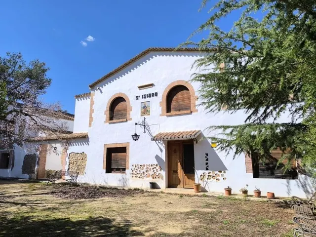 Local comercial 1700m² en venta - Comunidad valenciana — 2