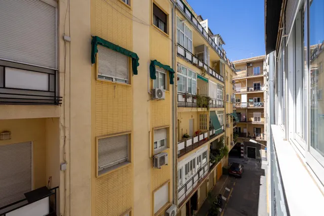 Piso 4 habitaciones 105m² en venta - Realejo — 32