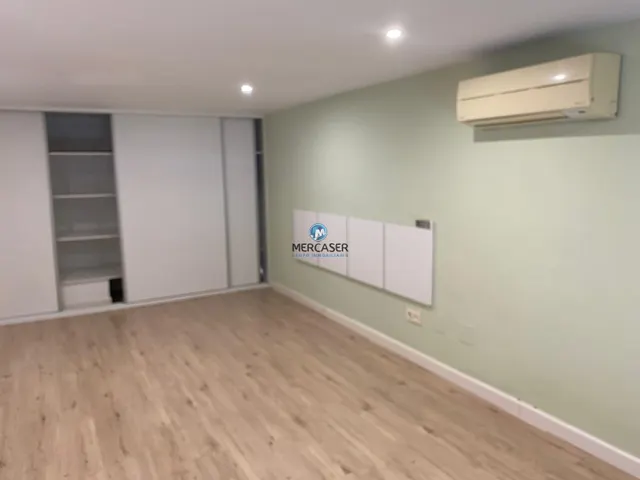 Loft/Apartamento en Calle Cerro del Murmullo. Madrid — 29