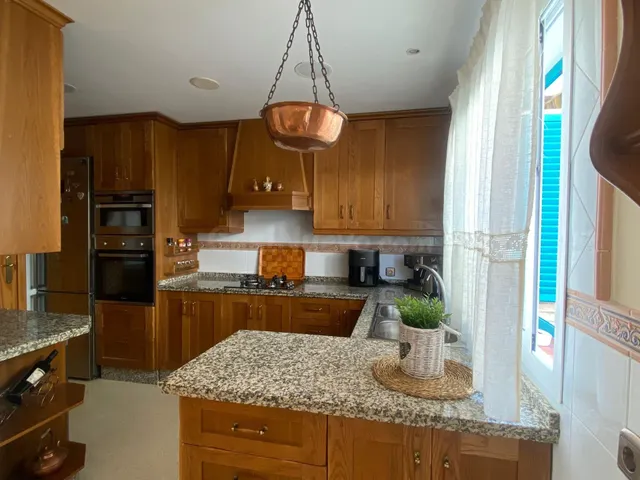 Hermosa casa en Santa Margarita con calidades de alta gama - foto 2