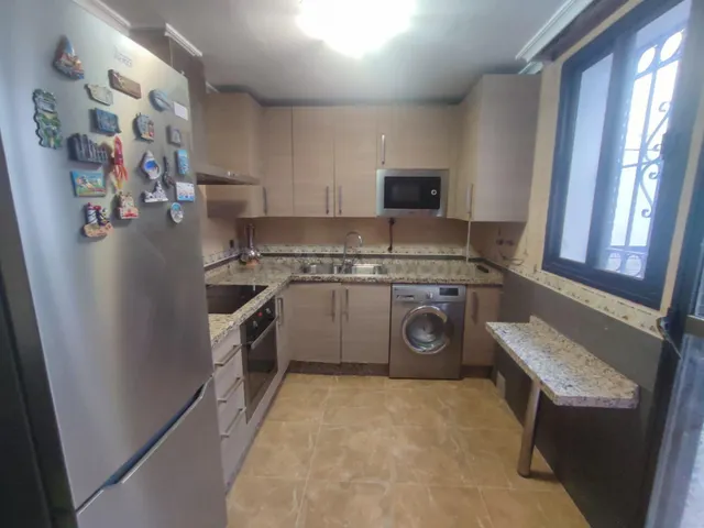 MAGNÍFICA OCASIÓN! CASA ADOSADA EN EXCLUSIVA!! ZONA DEL REAL - foto 3