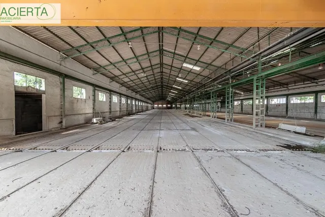 Terreno industrial a la entrada de Illora — 23