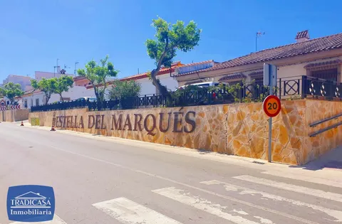 ¡DÚPLEX CON AZOTEA, GARAJE Y TRASTERO EN ESTELLA DEL MARQUÉS! ✨