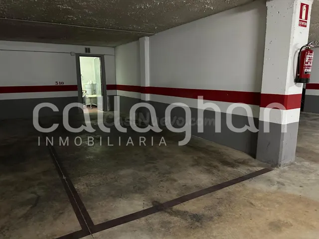 GARAJE Y TRASTERO CON PUERTA DE SEGURIDAD - foto 2