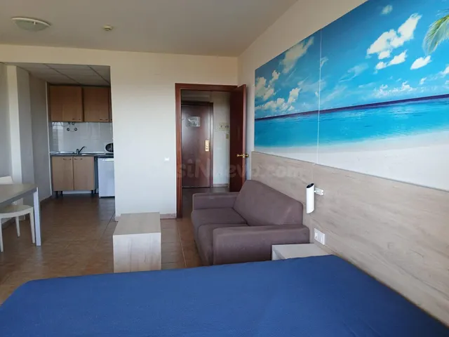 APARTAMENTO CON LICENCIA TURISTICA EN CAP SALOU - foto 2