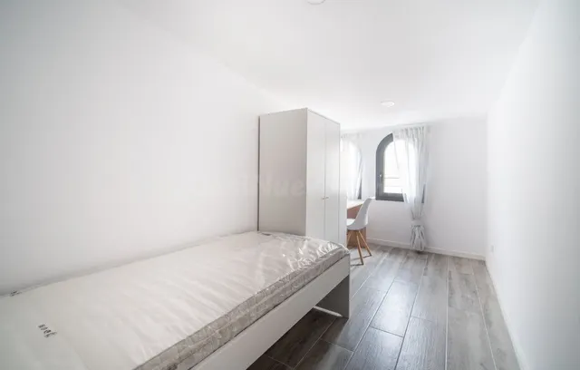 ALQUILER habitaciones EN IGUALADA ZONA CENTRO ESTILO RESIDEN - foto 3
