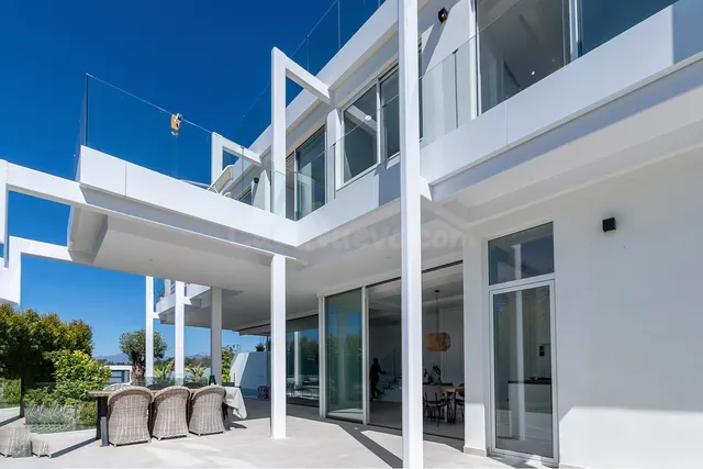Chalet 4 habitaciones 580m² en venta - Marbella - foto 2