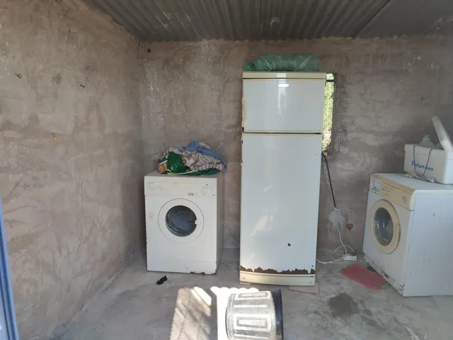 TERRENO CON 2 CASAS DE APEROS — 8