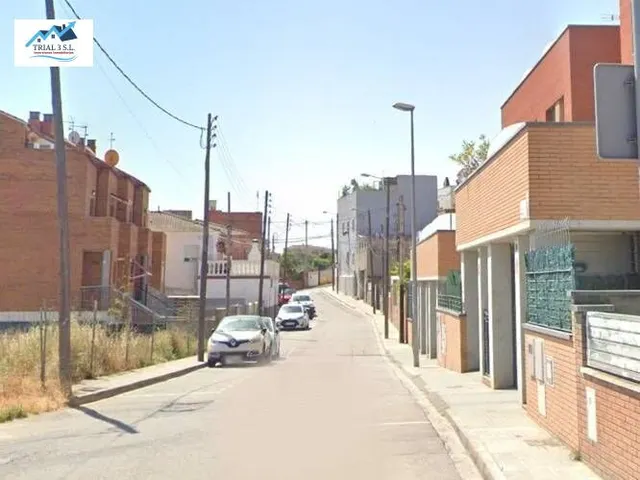 Venta de Casa Independiente en Sant Vicenç dels Horts (Barce - foto 2