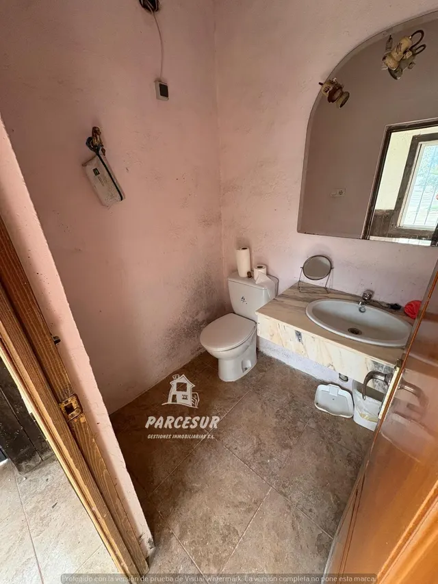 Finca de 1.250 m2 con 2 casas independientes y piscina — 43