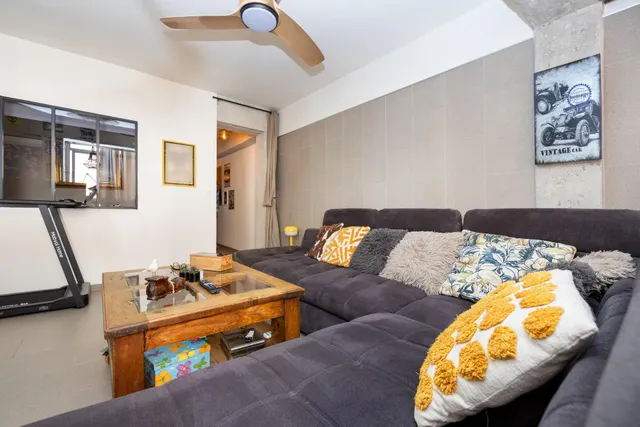 Piso Reformado en Zona Comercial y Universitaria de Granada - €330,000 — 8