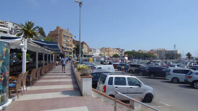 PALAMÓS: SE VENDE negocio de bar en explotación con libro de - foto 5