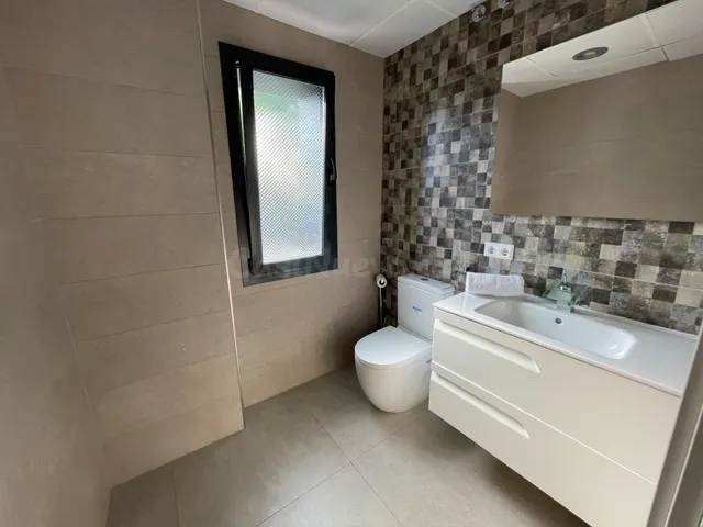 EXCLUSIVA VILLA INDEPENDIENTE EN CALPE CUCARRES CON VISTAS A - foto 5