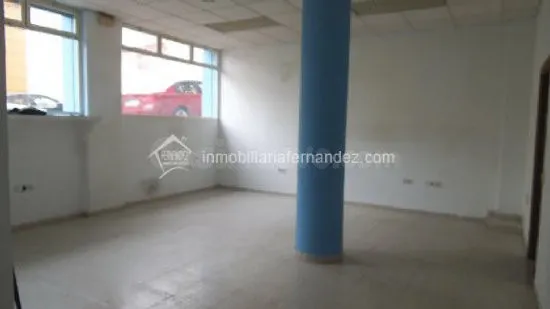 Local comercial 2 habitaciones 74m² en alquiler - Centro - foto 2