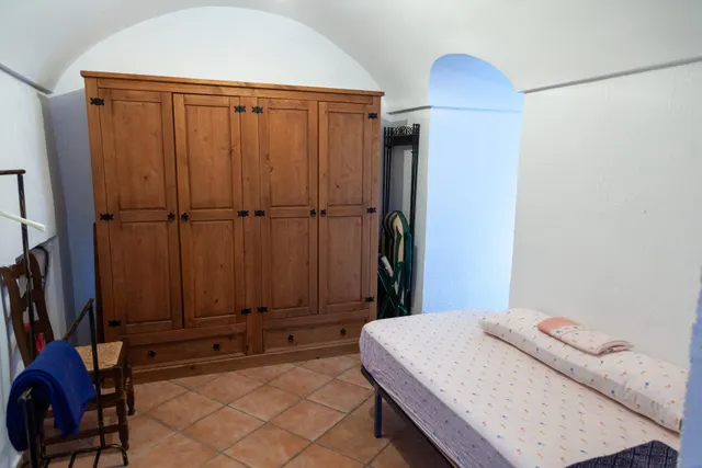 Se Vende Casa Cueva en BENAMAUREL — 22