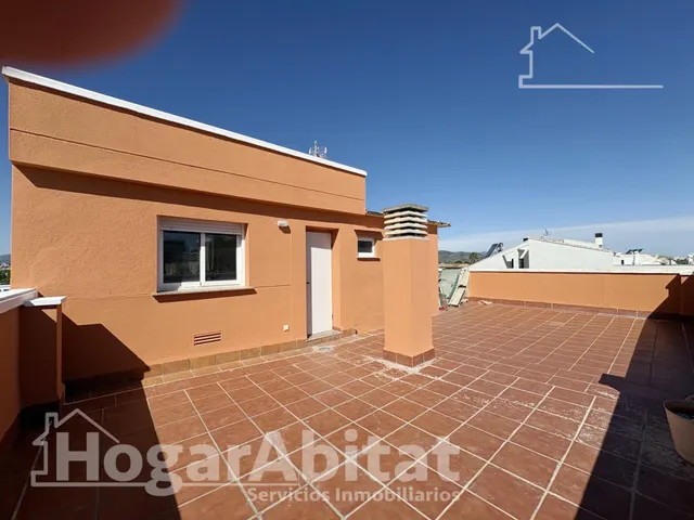 ¡PLAYA DE DAIMUS! ÁTICO DÚPLEX ACOGEDOR Y EXTERIOR CON BALCÓN Y TERRAZA — 44