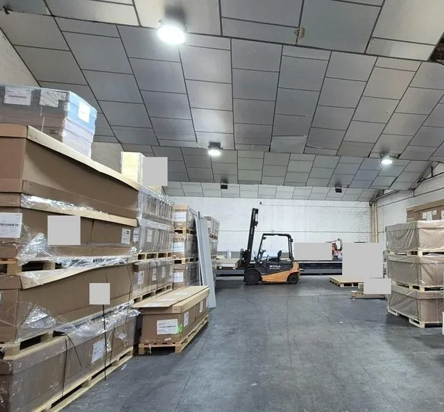 NAVE INDUSTRIAL EN RUBÍ - foto 3