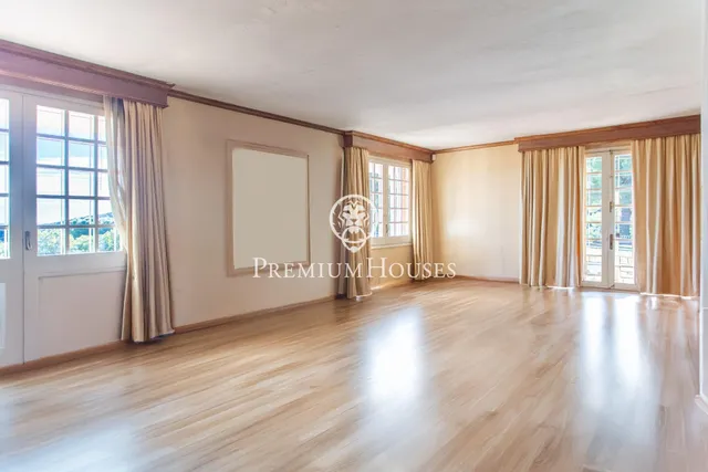 Espectacular casa con con 6.000m2 de parcela e impresionantes vistas al mar — 12