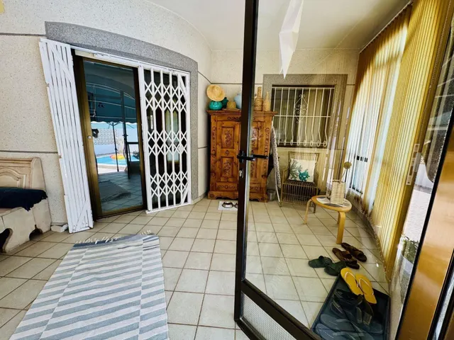 Villa 2 habitaciones 135m² en venta - San luis — 12