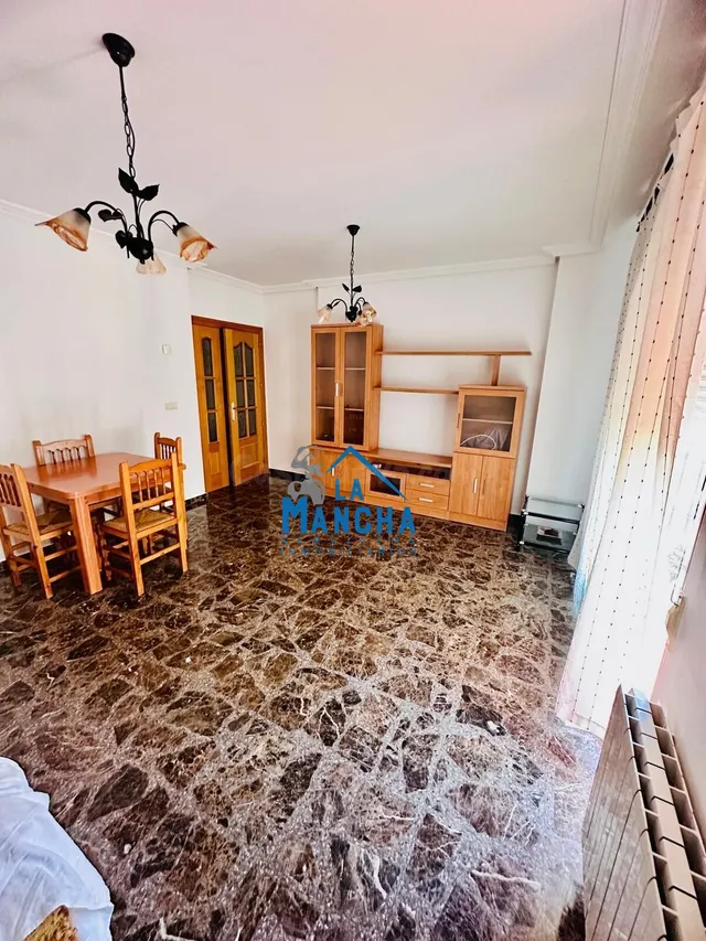 INMOBILIARIA LA MANCHA VENDE PISO ZONA CARREFOUR DE ALBACETE - foto 3