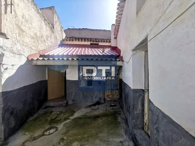 Casa en venta en Balazote de 200 m² con patio, 3 dormitorios - foto 5