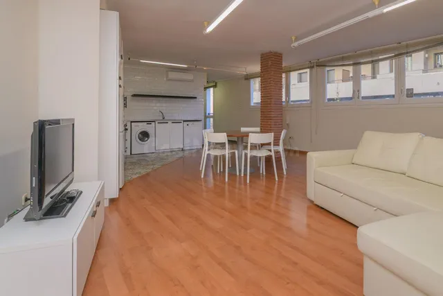 OFICINA EN VENTA EN PLANO CENTRO DE MANRESA - foto 3
