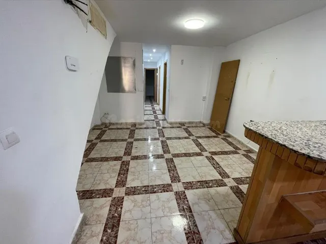 VIVIENDA PARA REFORMAR EN LA PLATA - foto 4