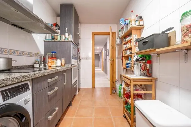 Piso en venta en Calle Santa Lucía — 24