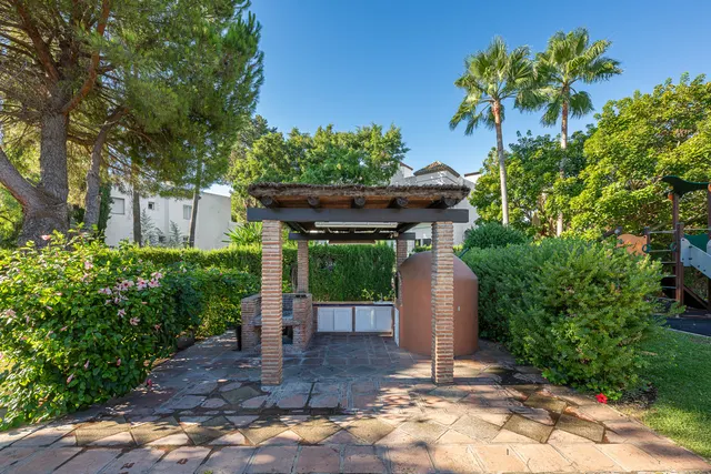 Apartamento 3 habitaciones 275m² en venta - Costa Del Sol — 28