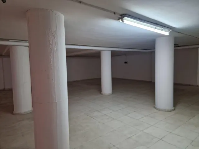 GRAN LOCAL EN UNA DE LAS MEJORES ZONAS DE TORREVIEJA — 6