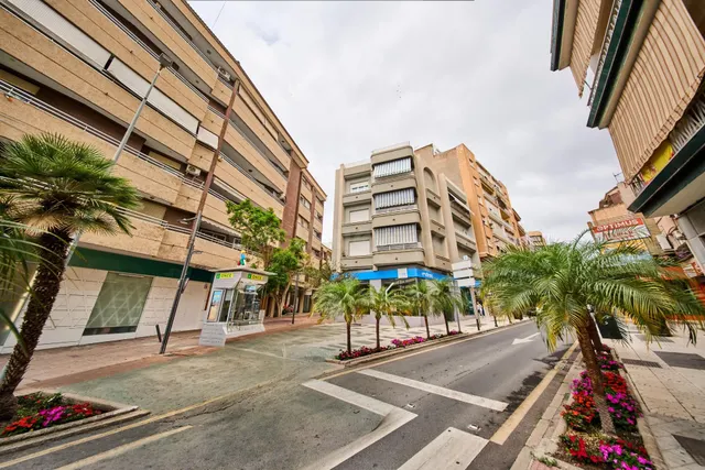 EXCLUSIVA VIVIENDA REFORMADA EN PLENO CENTRO DE MOTRIL – CAL