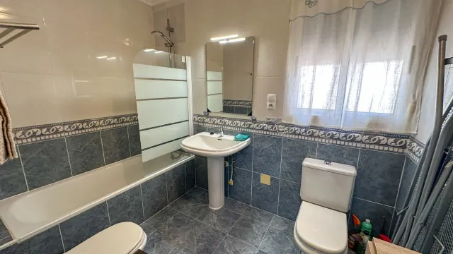 Villa 3 habitaciones en venta - Villamartin — 40